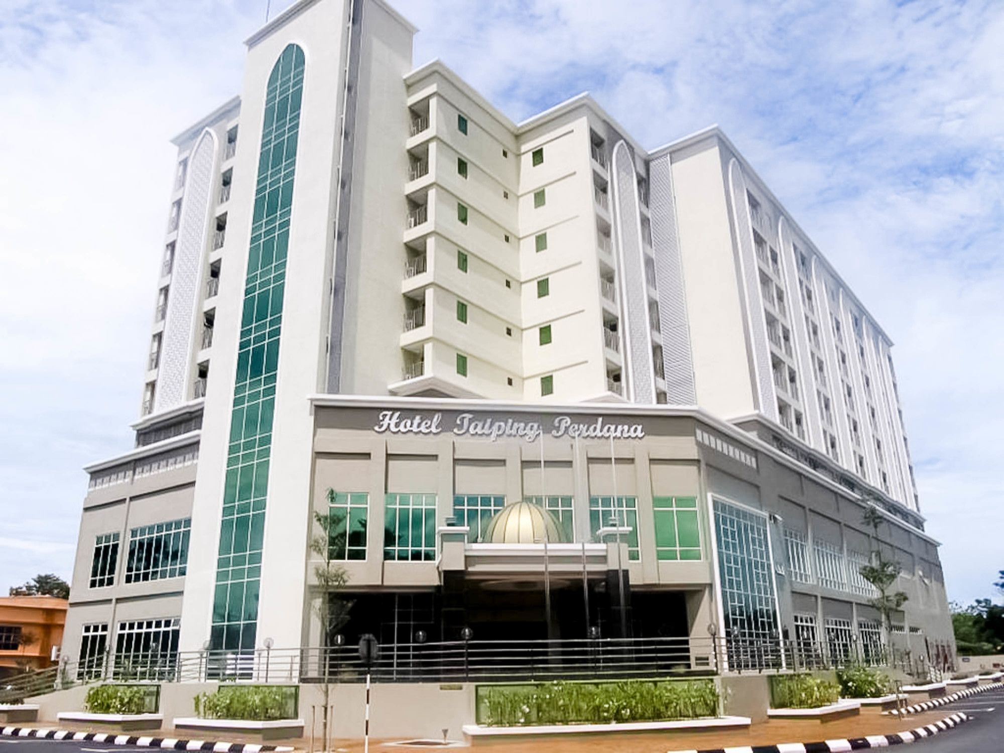 Hotel Taiping Perdana Exteriör bild